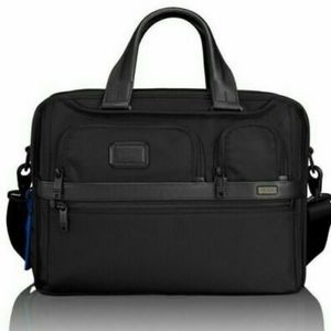 TUMI Alpha 2 Expandable Briefcase Messenger Should